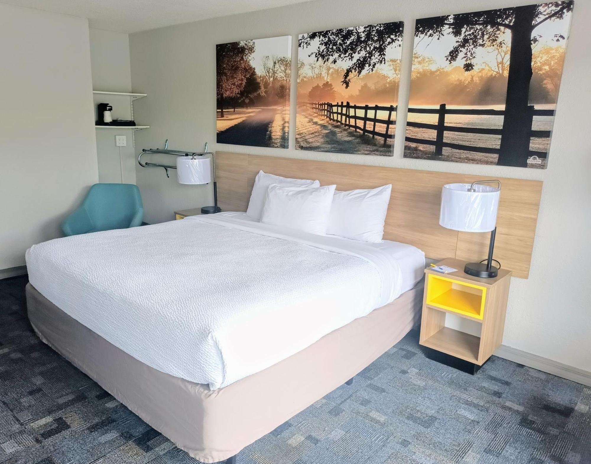 Days Inn By Wyndham Wildwood I-75 מראה חיצוני תמונה